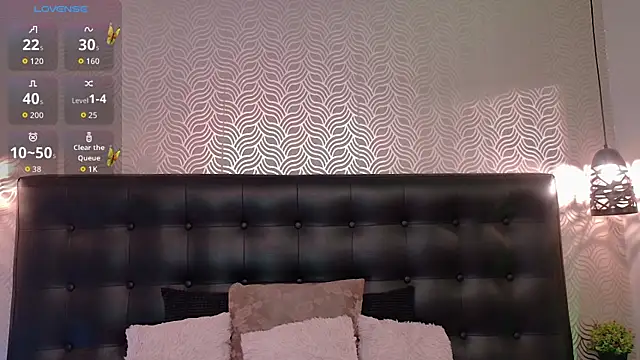 Snapshot of Sharonevanss_ chatting on 23, 4, 2026 Sharonevanss online show from 23, 4, 2026