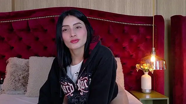 Snapshot of ZaraGold chatting on 24, 3, 2026 ZaraGold online show from 24, 3, 2026