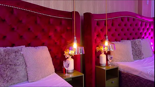 Snapshot of ZaraGold chatting on 15, 4, 2026 ZaraGold online show from 15, 4, 2026