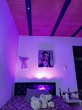 Snapshot of Alisse_taylor2 chatting on 6, 5, 2026 Alisse taylor2 online show from 6, 5, 2026