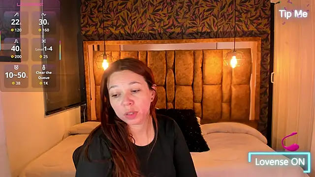 Snapshot of Isa_Thompson__ chatting on 15, 11, 2025 Isa Thompson online show from 15, 11, 2025