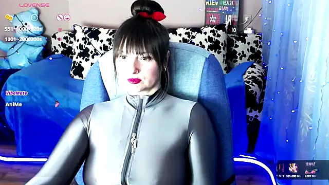 Snapshot of MilaRay chatting on 13, 12, 2024 MilaRay online show from 13, 12, 2024