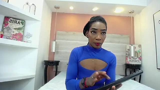 AlexandraCambell online show from 14, 11, 2025