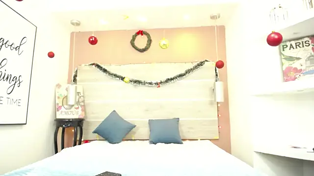 AlexandraCambell online show from 14, 12, 2025