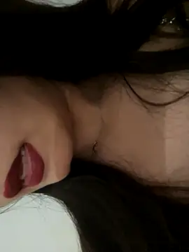 Snapshot of yaraline chatting on 30, 10, 2025 yaraline online show from 30, 10, 2025