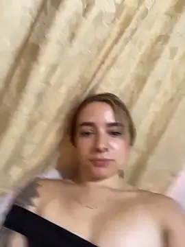 karla-thomsom10 online show from 4, 3, 2026