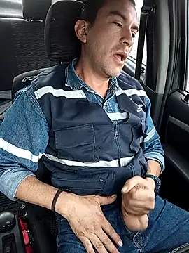 Snapshot of Blackaxes chatting on 22, 4, 2026 Blackaxes online show from 22, 4, 2026