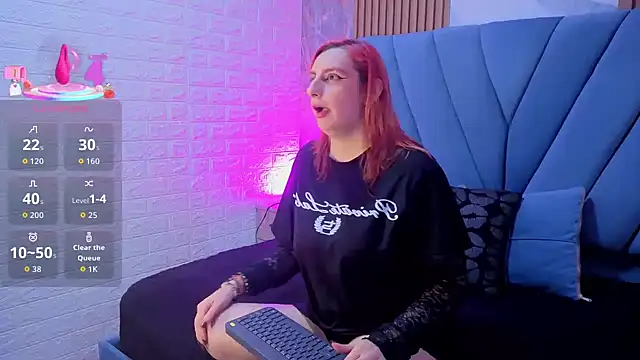 angel  red  online show from 17, 11, 2025