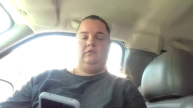 Snapshot of LittleBunny3 chatting on 8, 9, 2025 LittleBunny3 online show from 8, 9, 2025