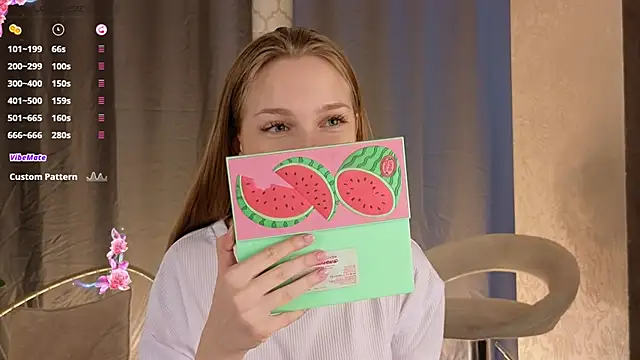 Snapshot of CindyGreen chatting on 15, 11, 2025 CindyGreen online show from 15, 11, 2025