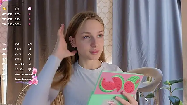 Snapshot of CindyGreen chatting on 16, 11, 2025 CindyGreen online show from 16, 11, 2025