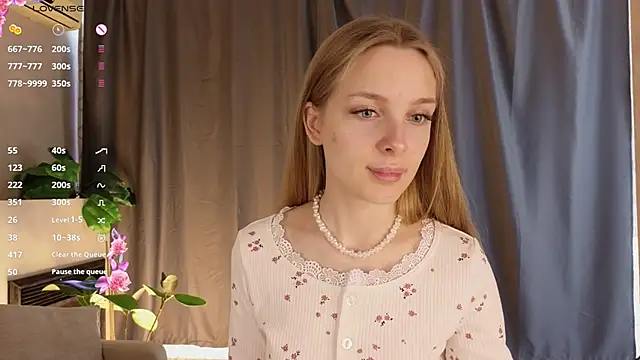 Snapshot of CindyGreen chatting on 29, 11, 2025 CindyGreen online show from 29, 11, 2025