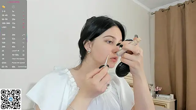 EnricaElis online show from 21, 9, 2025