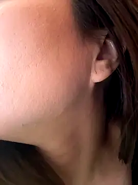 Snapshot of Dujuan-d chatting on 16, 12, 2025 Dujuan-d online show from 16, 12, 2025