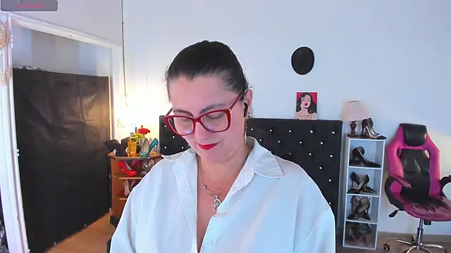 D Martii online show from 21, 11, 2025