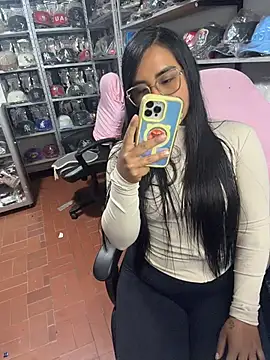 GiaDuque online show from 25, 2, 2026