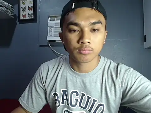 Snapshot of pinoyAdrianneXXX chatting on 11, 5, 2026 pinoyAdrianneXXX online show from 11, 5, 2026