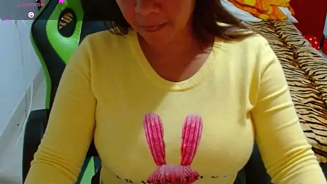 hiilarybrown online show from 6, 11, 2025