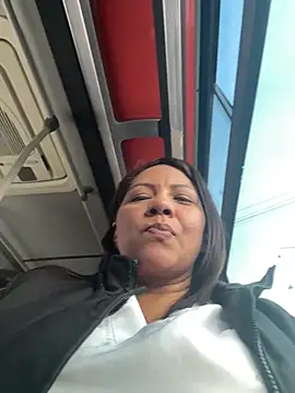 Snapshot of hiilarybrown chatting on 10, 7, 2026 hiilarybrown online show from 10, 7, 2026