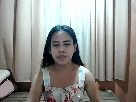 Snapshot of exoticpinay_dolly chatting on 12, 10, 2025 exoticpinay dolly online show from 12, 10, 2025