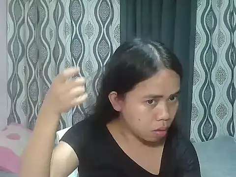 Snapshot of exoticpinay_dolly chatting on 19, 5, 2026 exoticpinay dolly online show from 19, 5, 2026