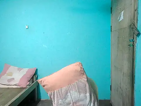 Snapshot of exoticpinay_dolly chatting on 6, 6, 2026 exoticpinay dolly online show from 6, 6, 2026