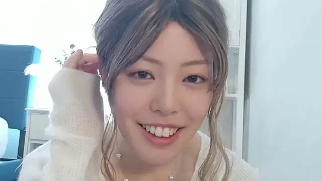 Snapshot of Nana_with chatting on 23, 4, 2026 Nana with online show from 23, 4, 2026