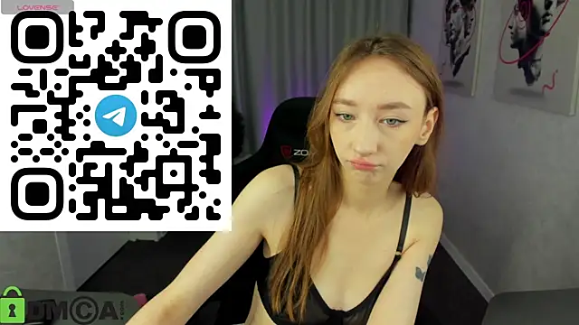 Snapshot of Miche1le_Allenne chatting on 23, 10, 2025 Miche1le Allenne online show from 23, 10, 2025