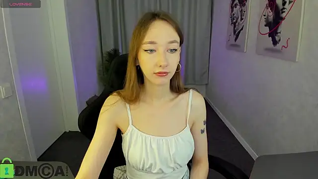 Snapshot of Miche1le_Allenne chatting on 11, 11, 2025 Miche1le Allenne online show from 11, 11, 2025