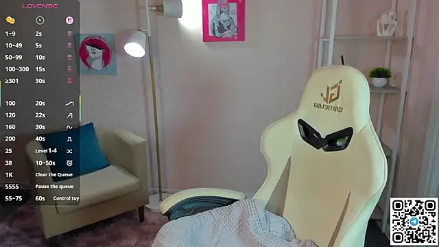 Snapshot of Miche1le_Allenne chatting on 5, 12, 2025 Miche1le Allenne online show from 5, 12, 2025