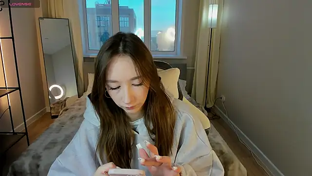 Miche1le Allenne online show from 31, 3, 2026