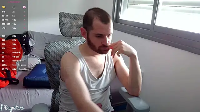 Snapshot of raynstars chatting on 2, 2, 2026 raynstars online show from 2, 2, 2026