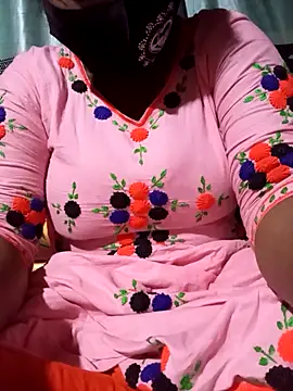 Snapshot of ANNA_HOT111 chatting on 12, 11, 2025 ANNA HOT111 online show from 12, 11, 2025