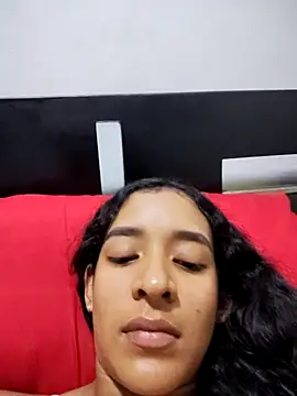 Amber-Sweett online show from 1, 11, 2025