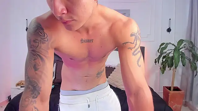 Leo santoro online show from 3, 11, 2025