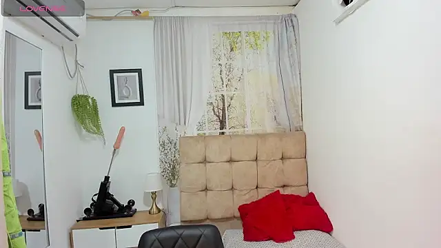 Snapshot of Vanessa_Jenner chatting on 24, 3, 2026 Vanessa Jenner online show from 24, 3, 2026