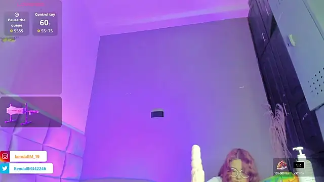 Snapshot of _Kendall_19 chatting on 17, 9, 2025 Kendall 19 online show from 17, 9, 2025