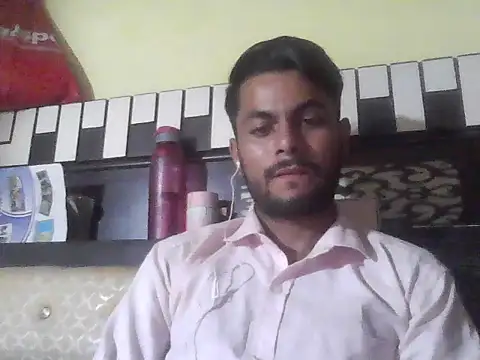 Snapshot of ursdreamperson chatting on 1, 11, 2025 ursdreamperson online show from 1, 11, 2025