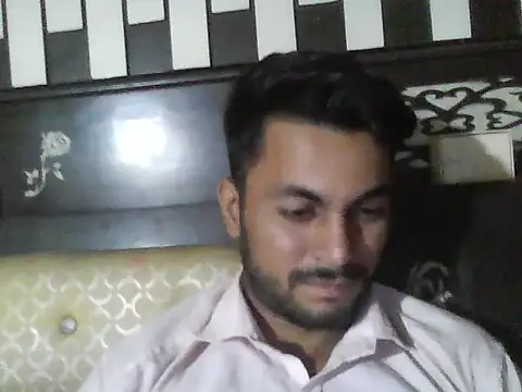 Snapshot of ursdreamperson chatting on 3, 11, 2025 ursdreamperson online show from 3, 11, 2025