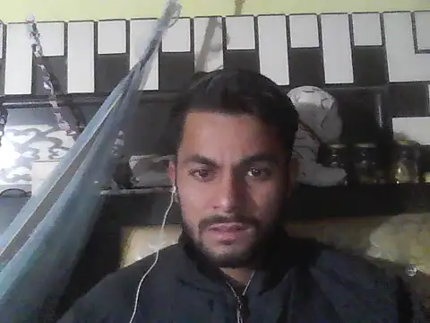 Snapshot of ursdreamperson chatting on 11, 11, 2025 ursdreamperson online show from 11, 11, 2025