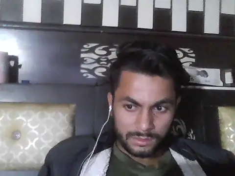 Snapshot of ursdreamperson chatting on 14, 11, 2025 ursdreamperson online show from 14, 11, 2025