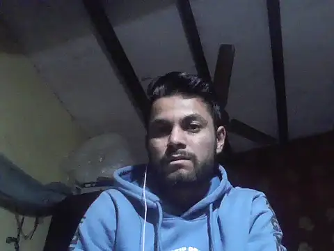 Snapshot of ursdreamperson chatting on 17, 11, 2025 ursdreamperson online show from 17, 11, 2025