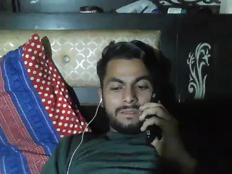 Snapshot of ursdreamperson chatting on 17, 11, 2025 ursdreamperson online show from 17, 11, 2025