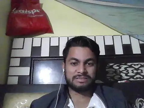 Snapshot of ursdreamperson chatting on 21, 11, 2025 ursdreamperson online show from 21, 11, 2025