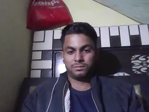 Snapshot of ursdreamperson chatting on 21, 11, 2025 ursdreamperson online show from 21, 11, 2025