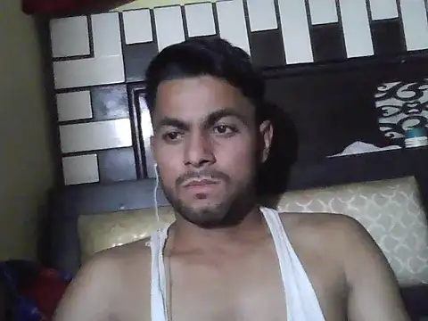 Snapshot of ursdreamperson chatting on 25, 11, 2025 ursdreamperson online show from 25, 11, 2025