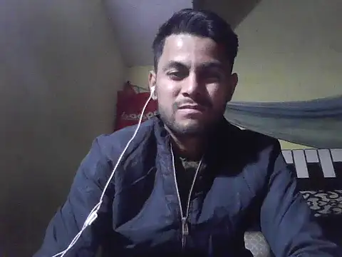 Snapshot of ursdreamperson chatting on 26, 11, 2025 ursdreamperson online show from 26, 11, 2025