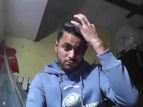 Snapshot of ursdreamperson chatting on 28, 11, 2025 ursdreamperson online show from 28, 11, 2025