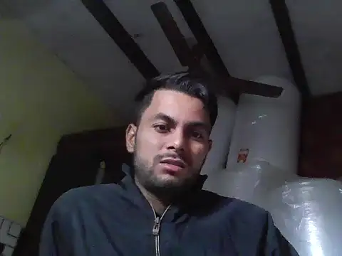 Snapshot of ursdreamperson chatting on 29, 11, 2025 ursdreamperson online show from 29, 11, 2025