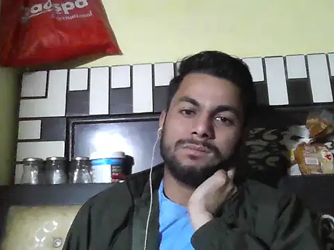 Snapshot of ursdreamperson chatting on 14, 12, 2025 ursdreamperson online show from 14, 12, 2025